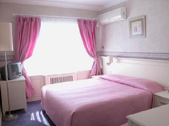 Otel Atay *